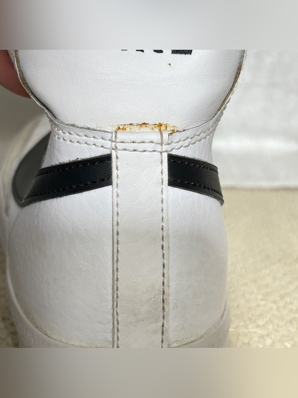 Nike Youth White GS Blazer Mid'77 Vintage Leather/Suede Sneakers Shoes SZ 6Y - Picture 14 of 14